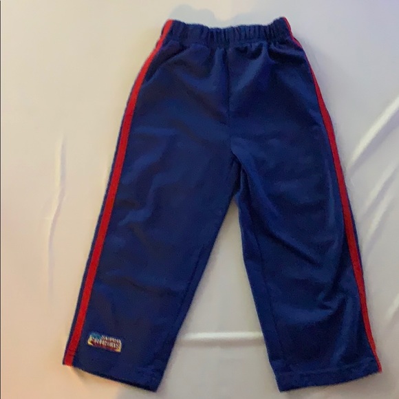 DC Super Friends Jogging Suit - Picture 4 of 6